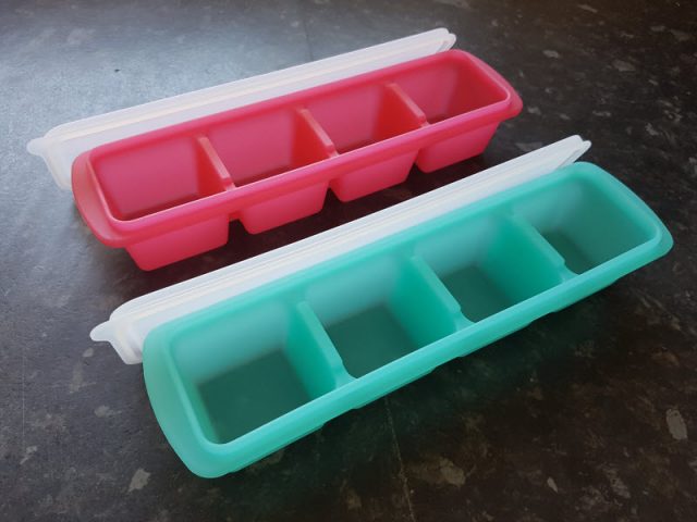Large ice cube silicone mould tray with lid (stackable), slim design – easy twist & release, premium quality (2 tray pack)